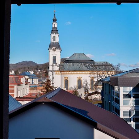 Apartmany Centrum Нови-Бор Екстер'єр фото