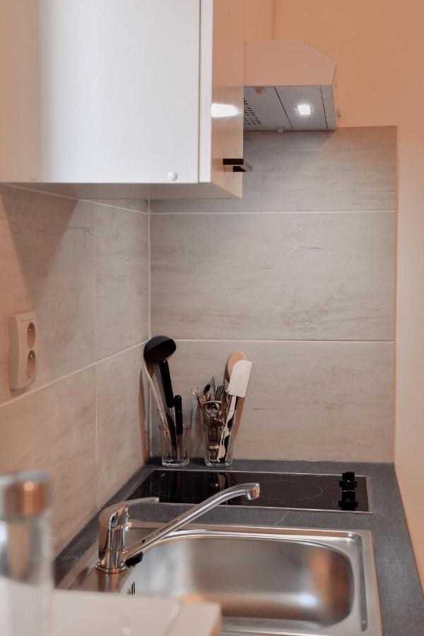 Apartmany Centrum Нови-Бор Екстер'єр фото
